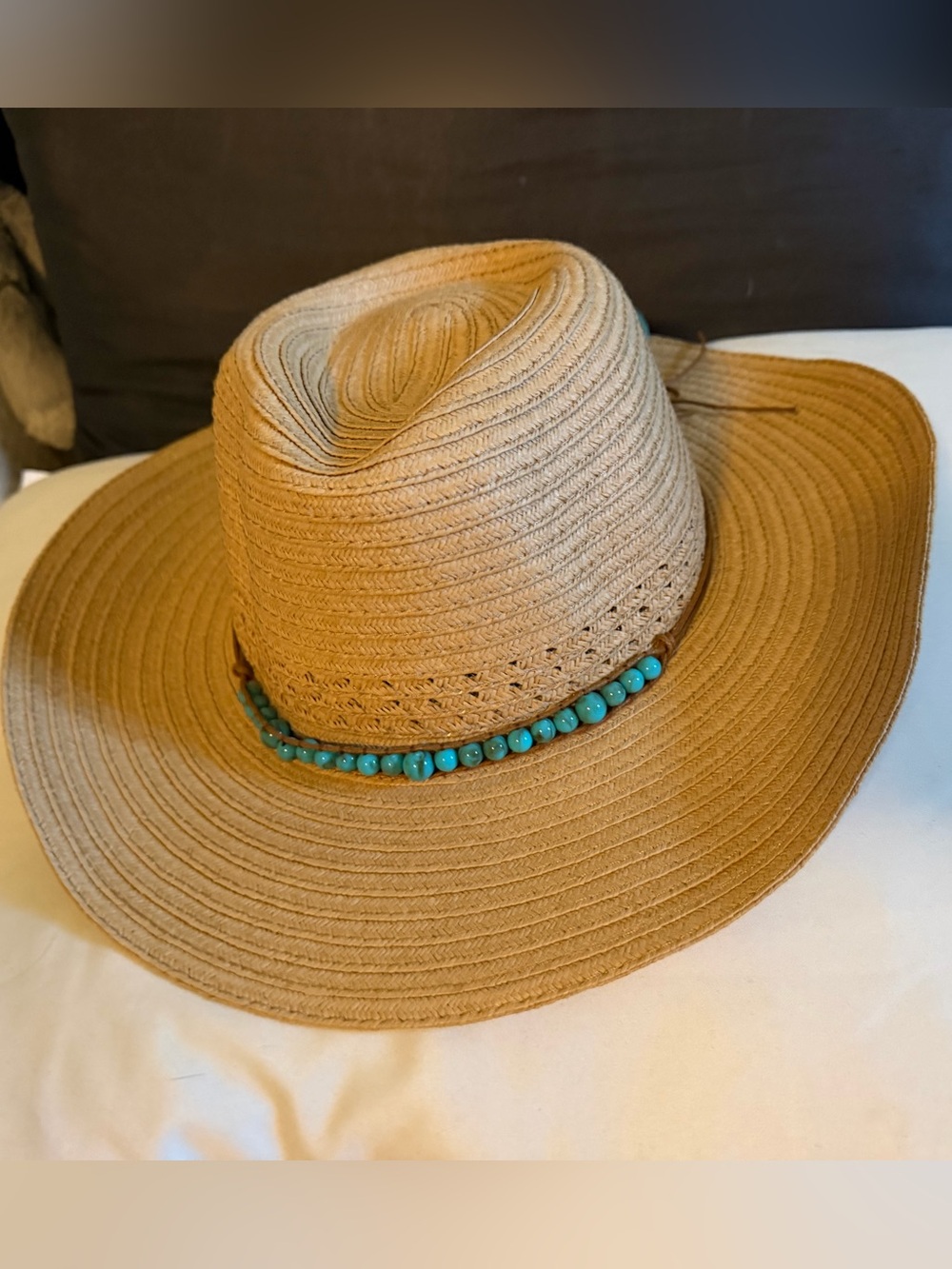 NWT Wide-Brim Straw Sun Hat w/Turquoise Bead Band  OSFM Boho/Western/Festival